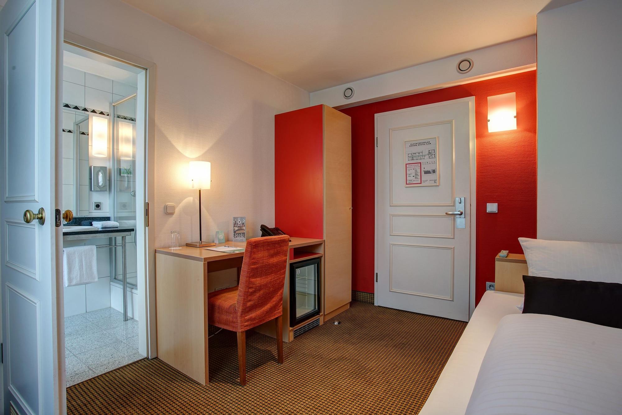 Centro Nurnberg 3*