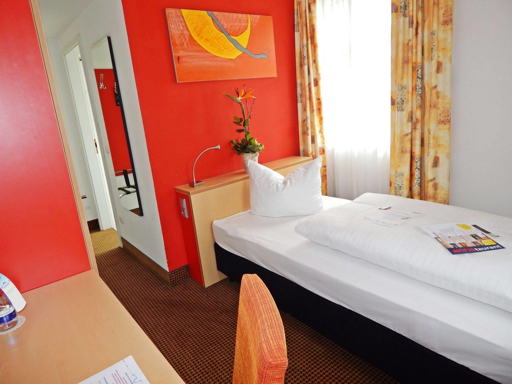 Centro Nurnberg Hotel 3*
