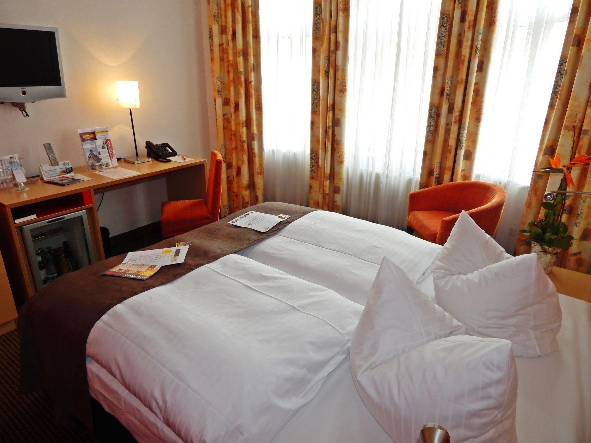 Hotel Centro Nurnberg 3*